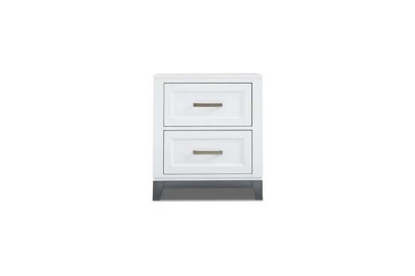 Brynburg nightstand