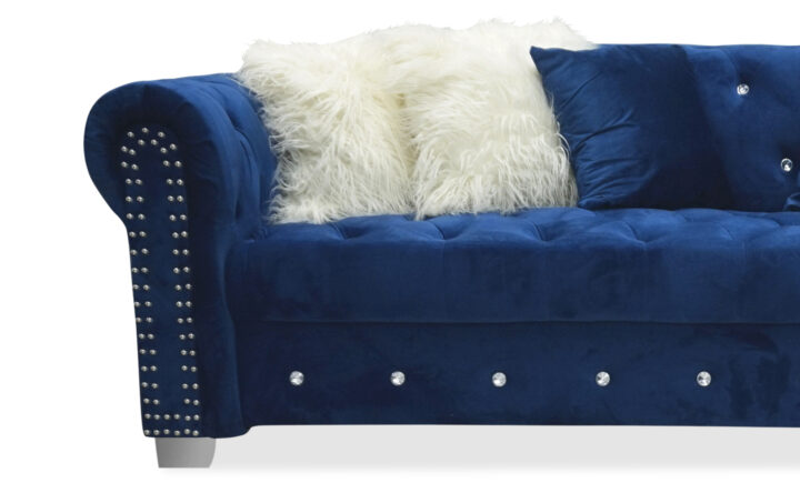 MELROSE-SECTIONAL-IN-BLUE-Closeup-2