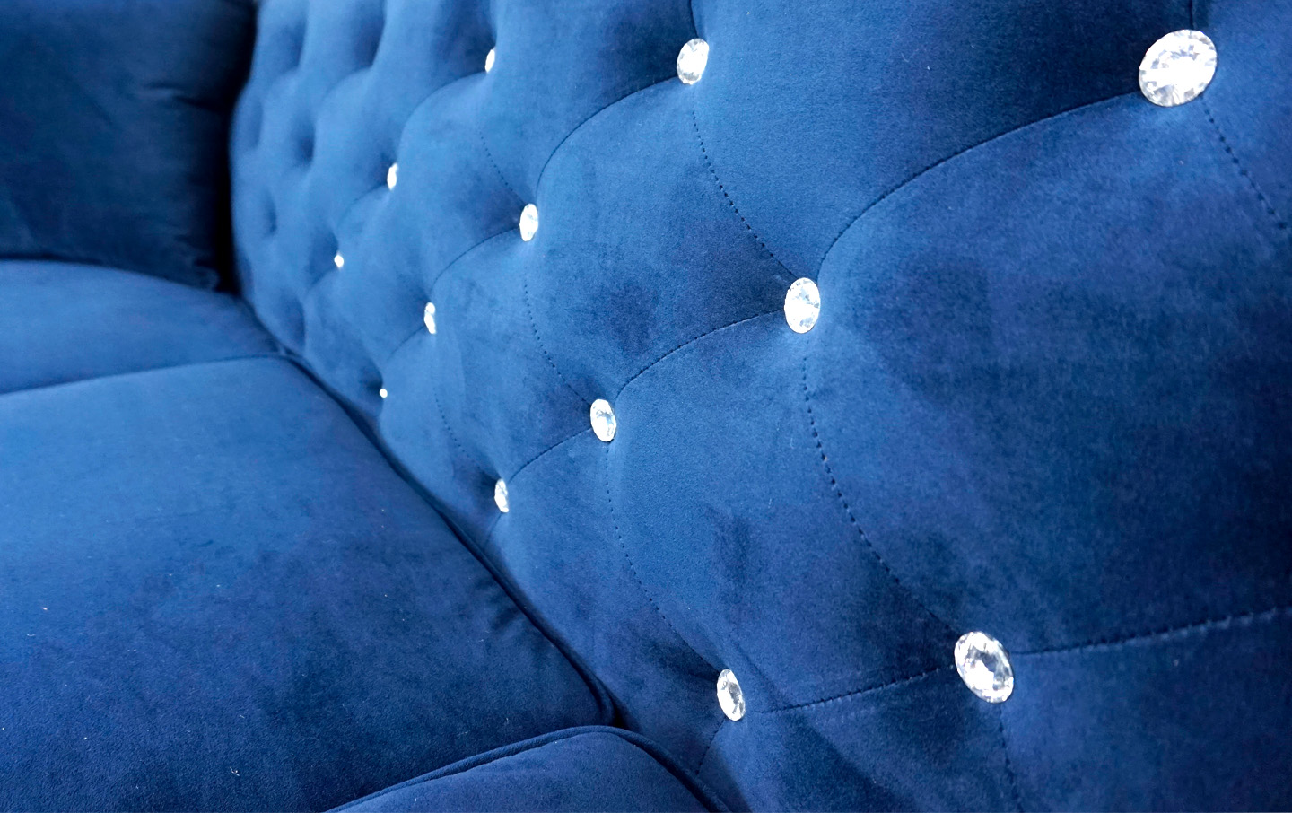 Maysville Sofa and Loveseat in Navy Closeup - 01