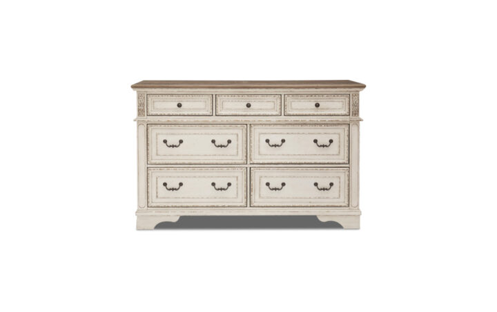 Realyn dresser