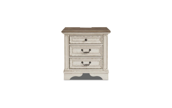 Realyn nightstand