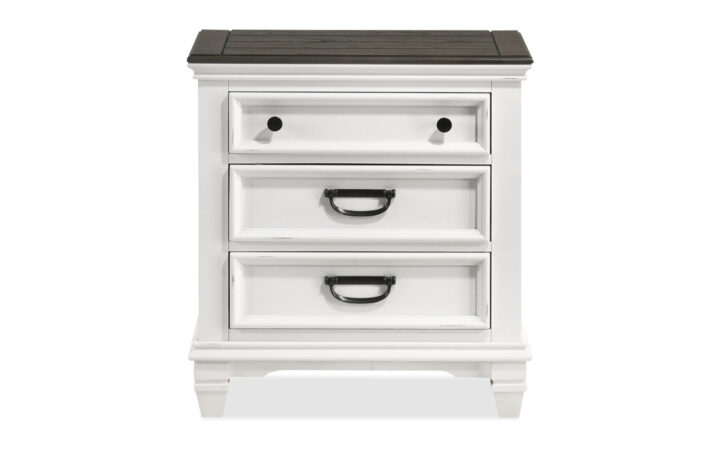 SHANIA NIGHTSTAND 02