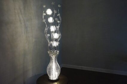 Allura LED Floral Lamp
