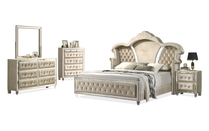 Helen Bedroom Set in Beigi