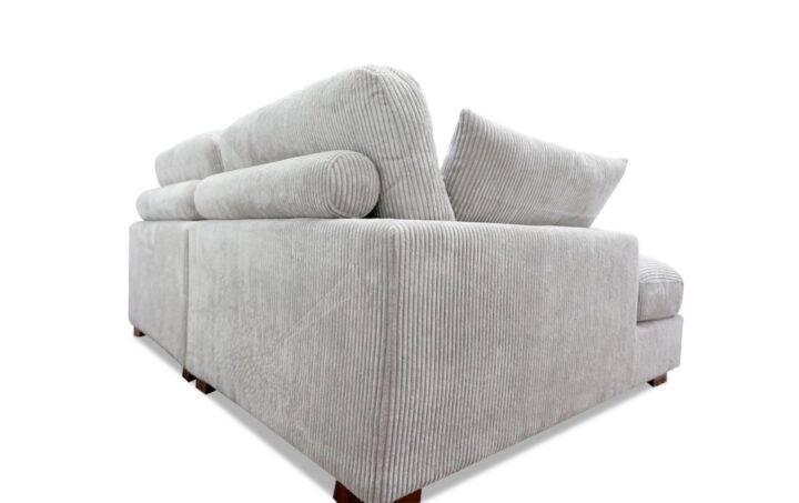 Brair Sectional In Light Gray