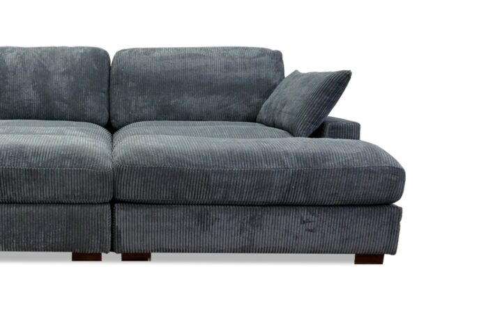 Brair Sectional In Dark Gray