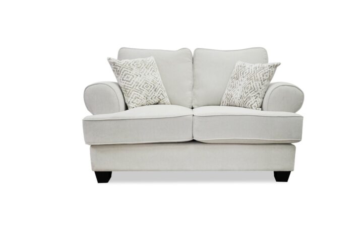 Amal Loveseat