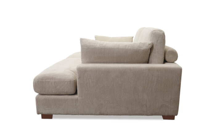 Brair Sectional In Beige