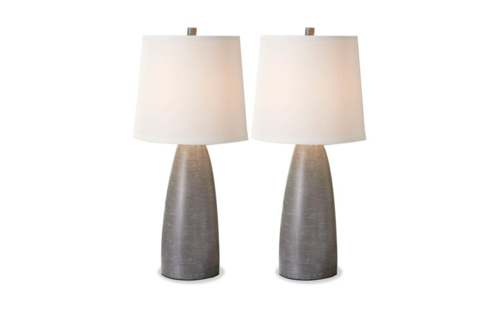 Shavontae Table Lamp