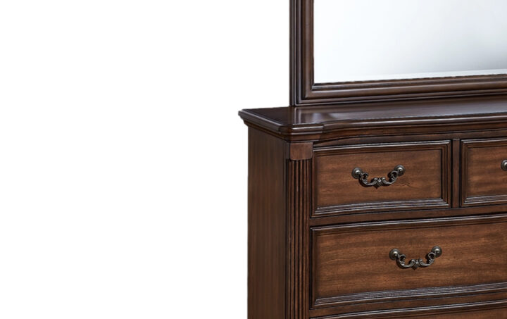 LAVINTON DRESSER, MIRROR CLOSEUP