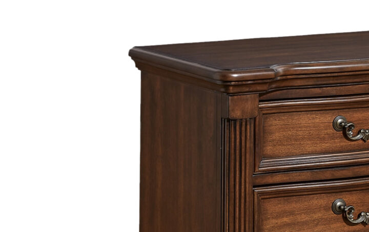 LAVINTON NIGHTSTAND CLOSEUP