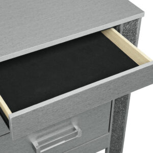 Logan-Silver-15