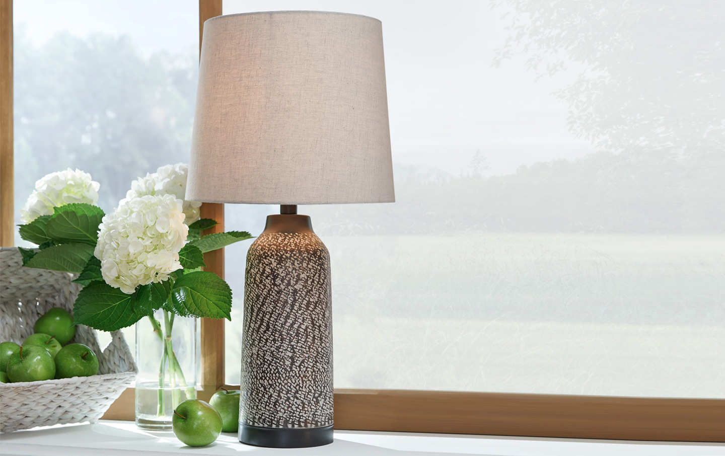 LANSON-TABLE-LAMP-Life-Style