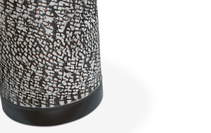 LANSON-TABLE-LAMP-closeup2