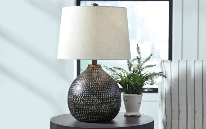 MAIRE-TABLE-LAMP-Life-Style