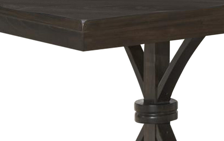 Milo-Table-closeup