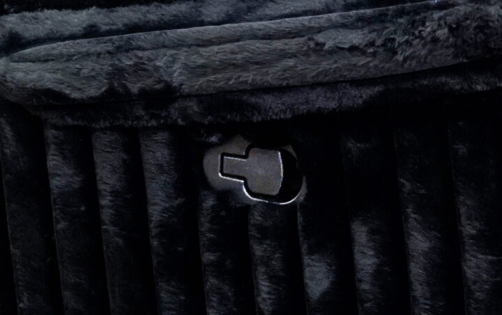 Newton-Recliner-closeup1