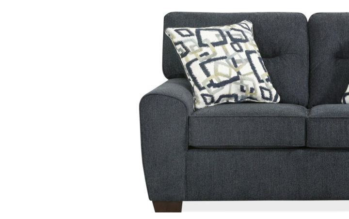 Renzo-LoveSeat-Closeup1