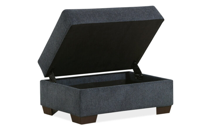 Renzo-Ottoman-opened-Skylight