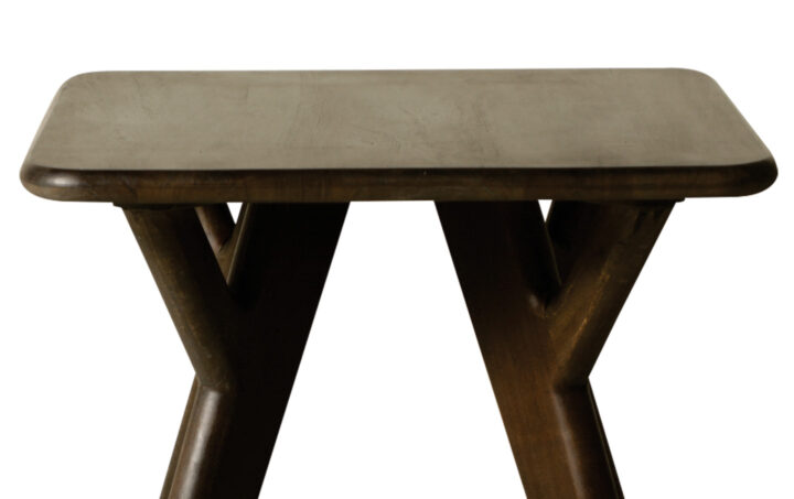SIERRA-END-TABLE-1-closeup