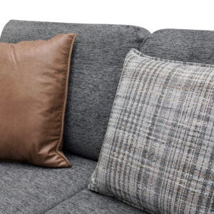 HAVEN-SECTIONAL-closeup-pillow