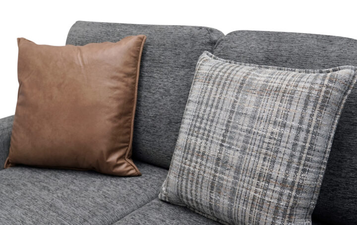 HAVEN-SECTIONAL-closeup-pillow