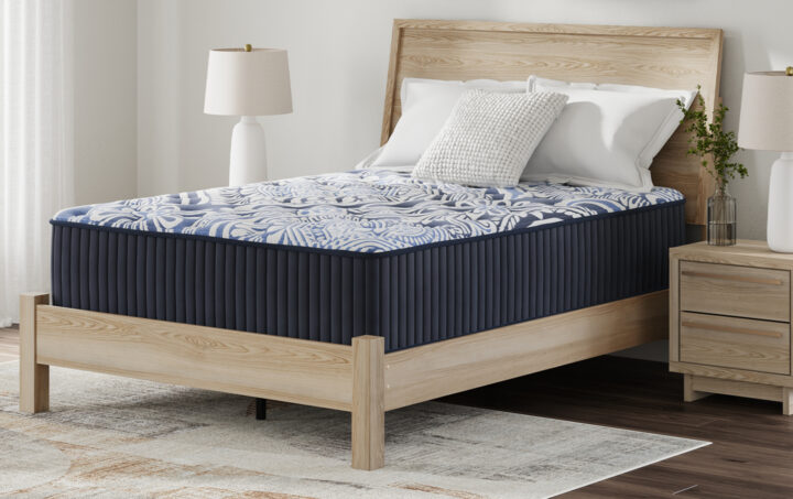 M49631 FIRM LUXE MATTRESS 02