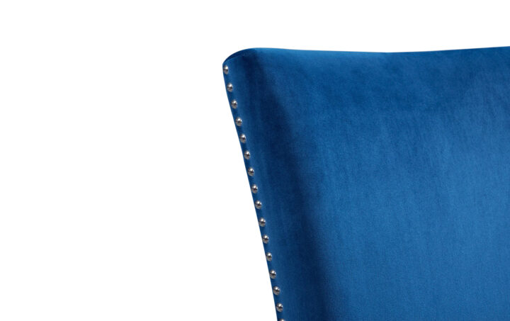 chair 02