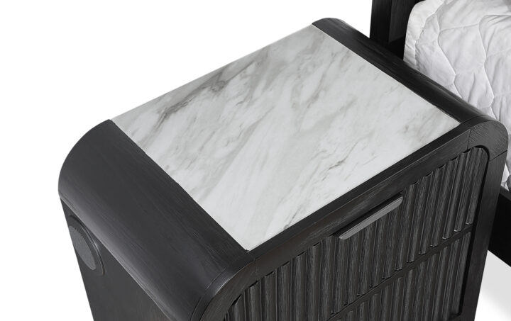 BECKETT-WHTBLK-KBG-3