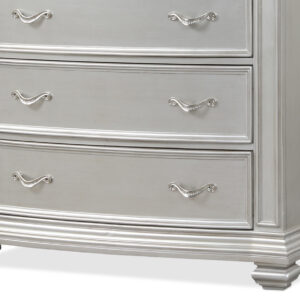VALENTINA-Chest-closup2